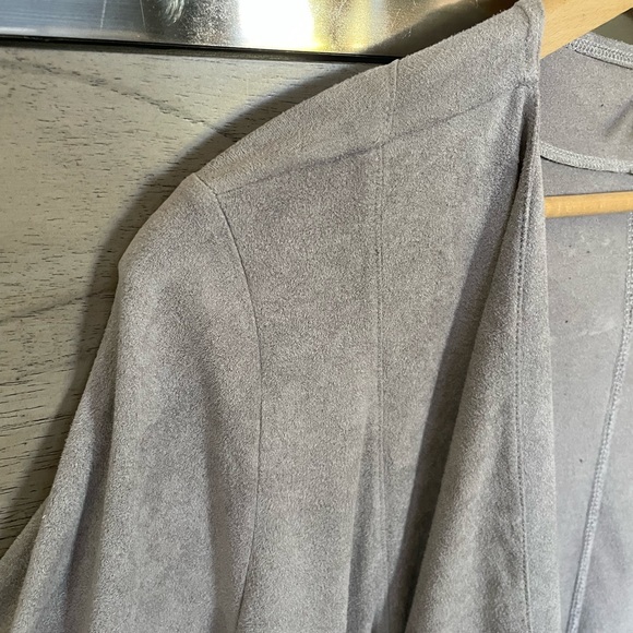 Lapis Open Cardigan - Picture 2 of 12